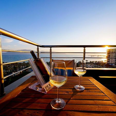 Sea Side Apartment Вльора Екстер'єр фото