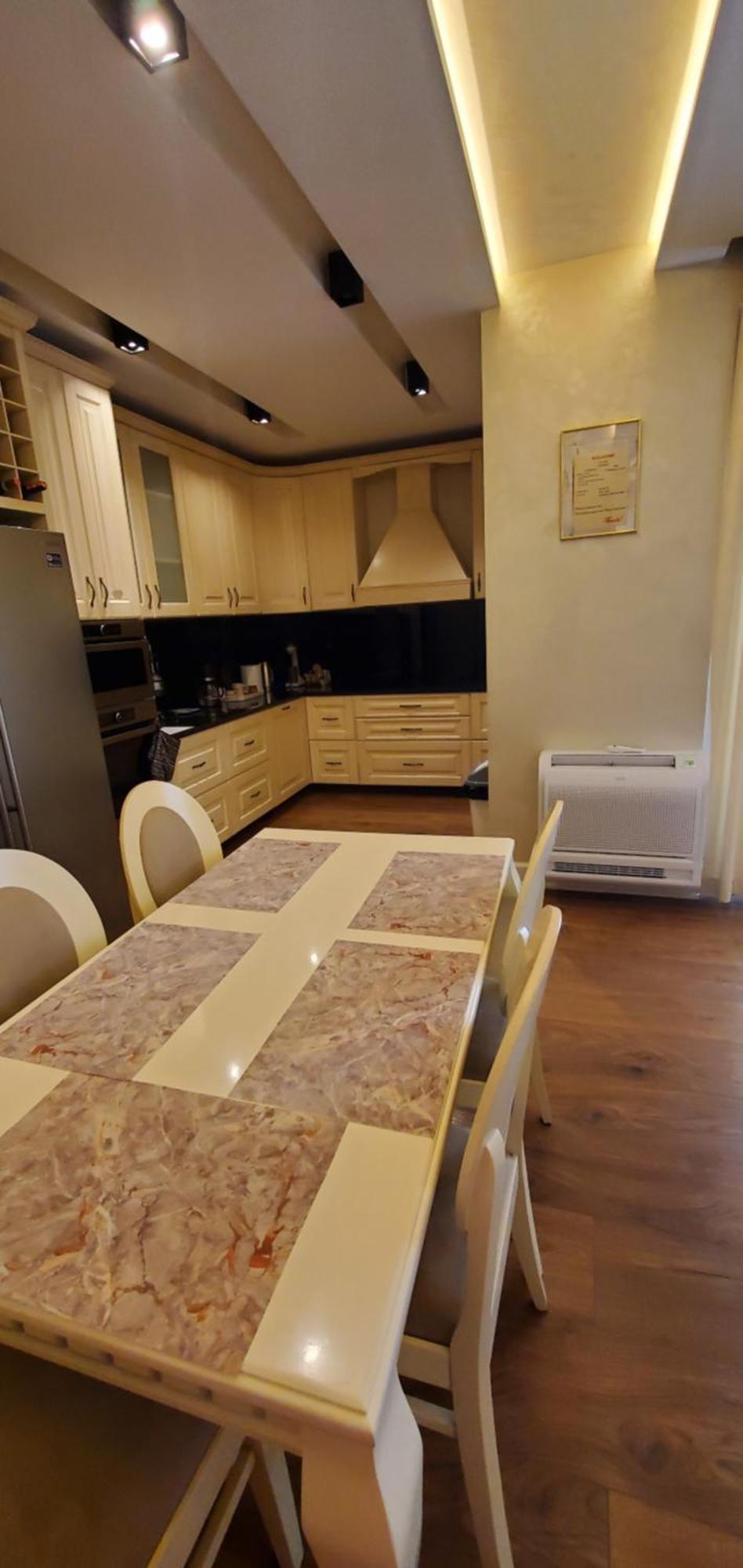 Sea Side Apartment Вльора Екстер'єр фото